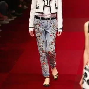 【VIP価格】DOLCE & GABBANA Enchanted Sicily Jeans Dolce & Gabbana Enchanted Sicily Crystal Heart Boyfriend